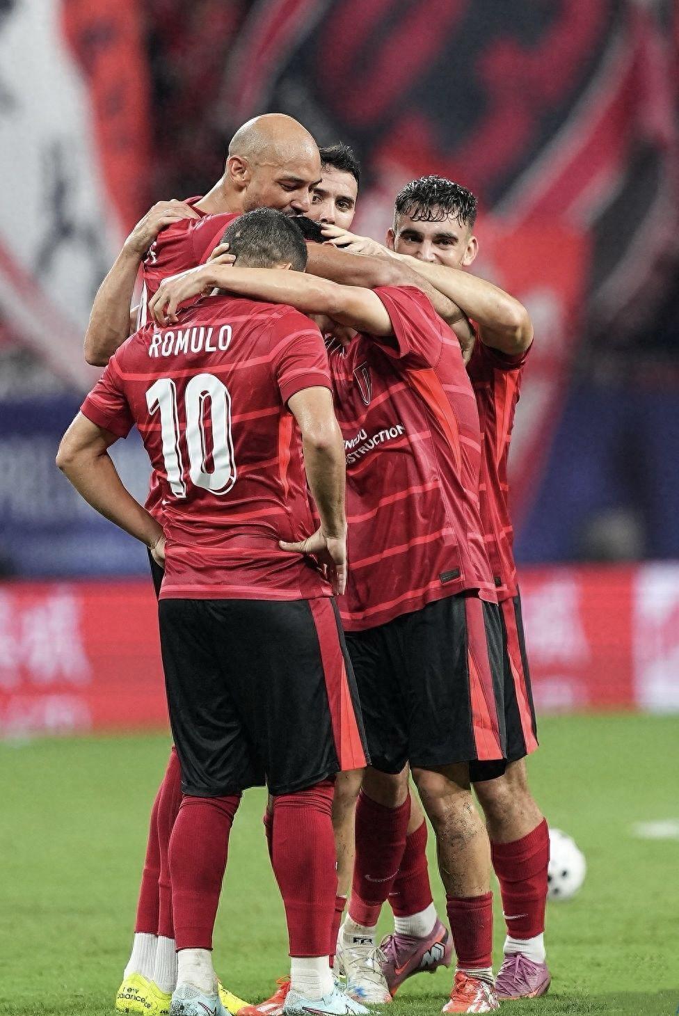 亚博体育app-今晚金州勇士扳平良机——亚冠节点到来清晨曼城备战法甲，尤文图斯再遭质疑备战NBA常规赛都惊呆了的简单介绍-亚博体育app